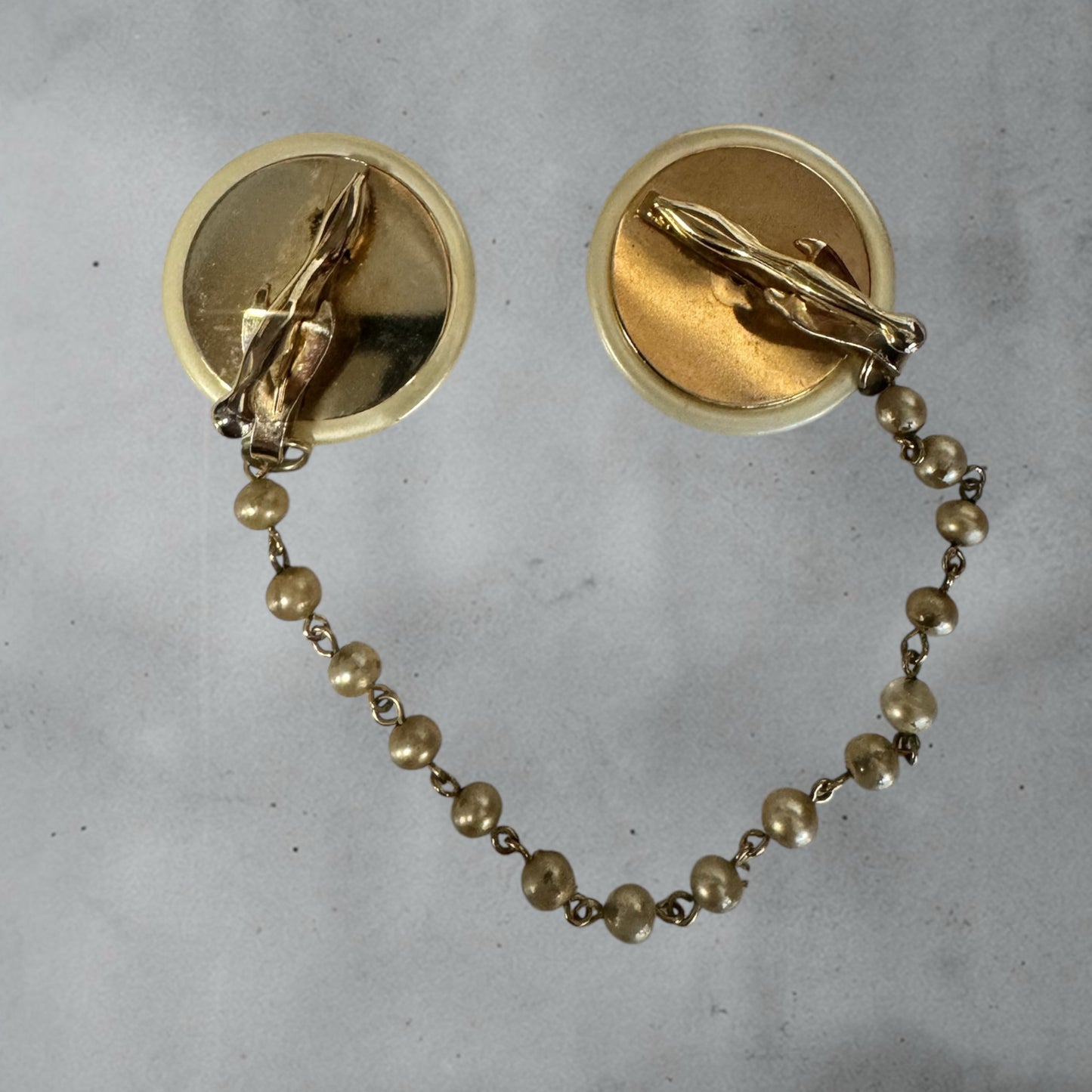 Cassie Collar Clip