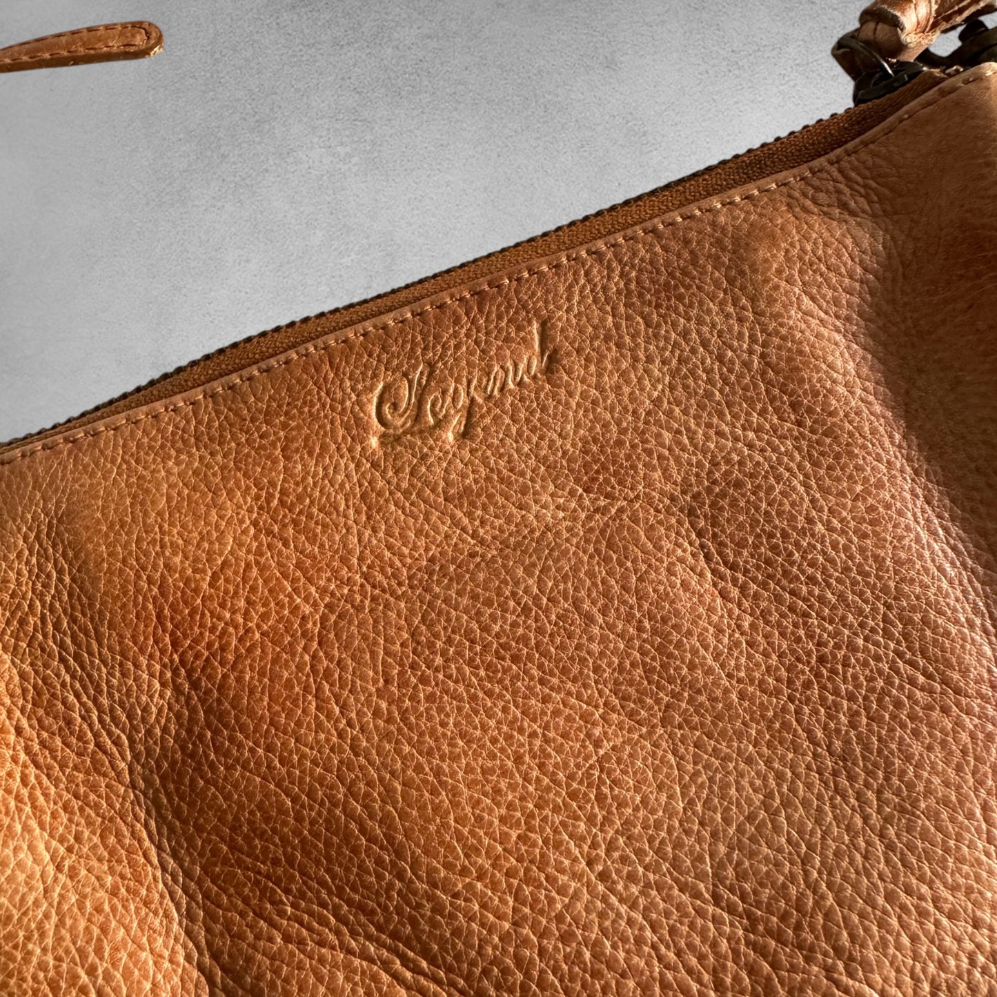 Legend Leather Bag