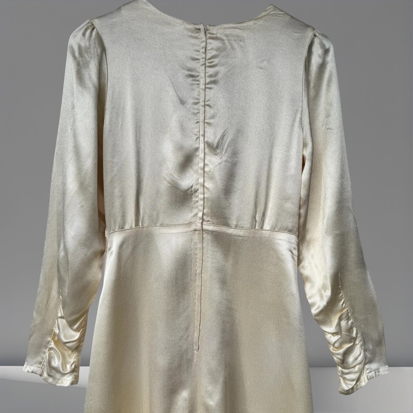 Rachel Satin 70’s Gown size 10/12