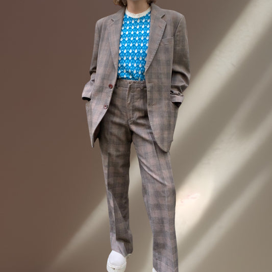 Oz Suit Size 12/ 32"